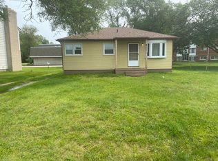 6848 Yale St, Westland, MI 48185