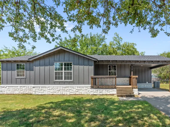 417 N Birch St, Springtown, TX 76082