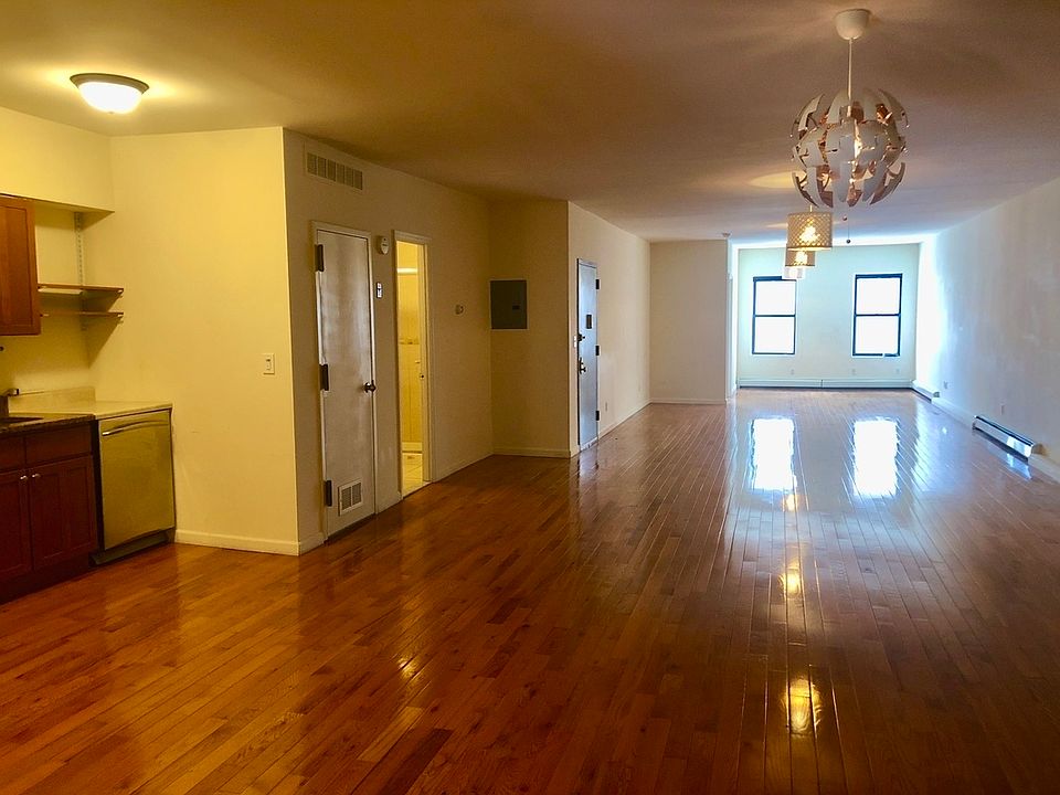 1st image of 9 East Broadway Floor 4