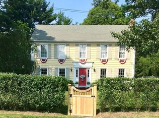 21 Old Field Rd, Setauket, NY 11733