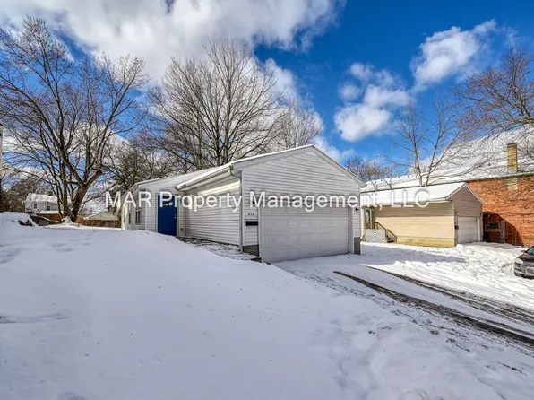 478 Brittain Rd, Akron, OH 44305