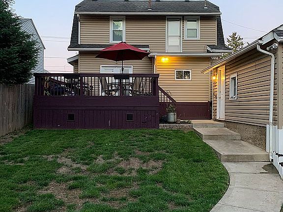2nd image of 75 N 21st St