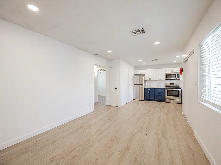 719 N 12th Ave, Phoenix Az — Photo 5