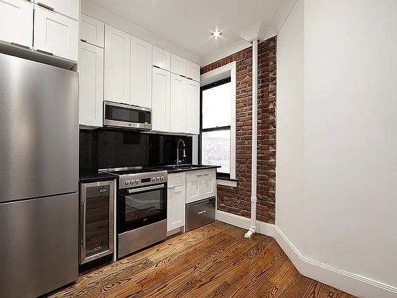 2nd image of 106 W 13th St APT 1