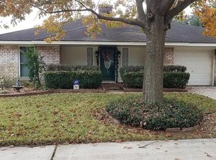1806 Lexington St, Deer Park, TX 77536