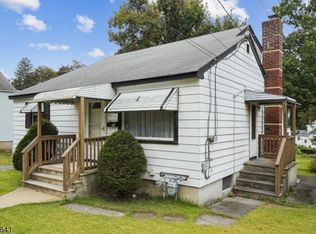 39 Allen St, Netcong, NJ 07857