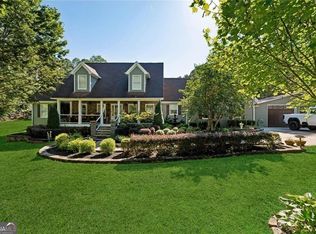 510 Terrace Way, Woodstock, GA 30189