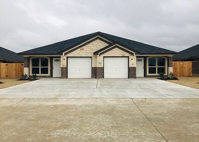 4306 Hunters Place Dr #B, Killeen, TX 76549 | Zillow