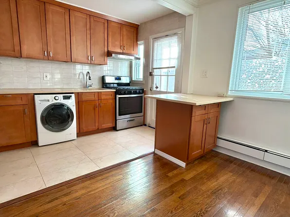 216-11 73rd Avenue image 17 of 23