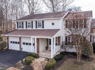 6108 Mountain Springs Ln, Clifton, VA 20124