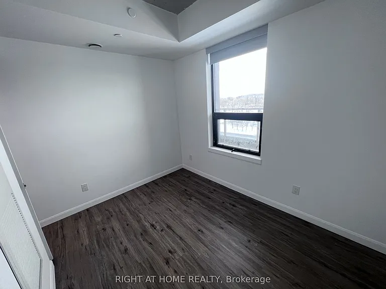 7 Erie Ave #711 — Photo 19