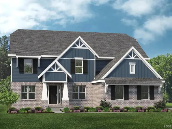 74698 Mila D Dr, Bruce, MI 48065