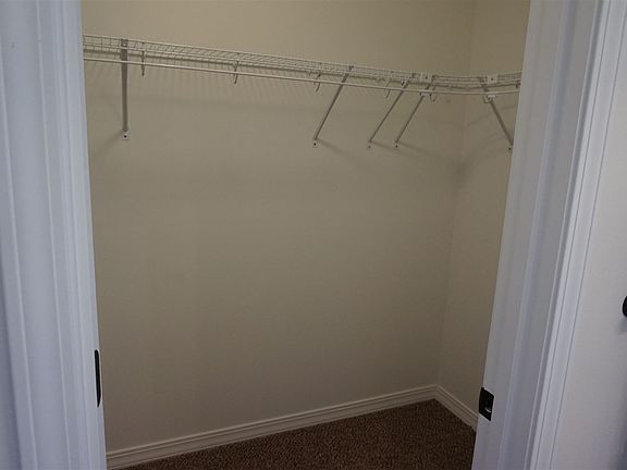 3rd image of 334 Echo Valley Cir