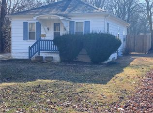 208 W Harrison Ave, Charleston, IL 61920