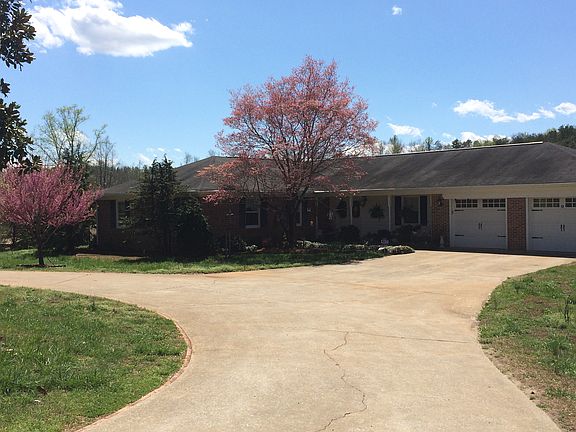 Concrete circle drive