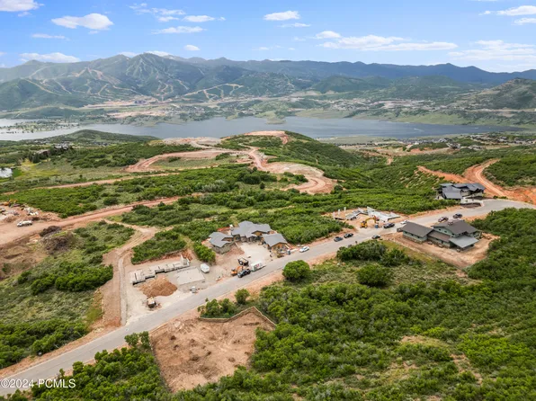 2255 E Golden Eagle Cir, Hideout, UT 84036