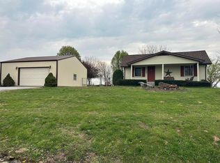 711 Liberty Rd, Elkton, KY 42220