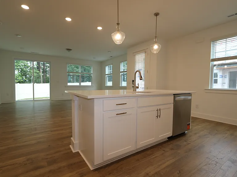 2926 Spring Manor Way — Photo 6