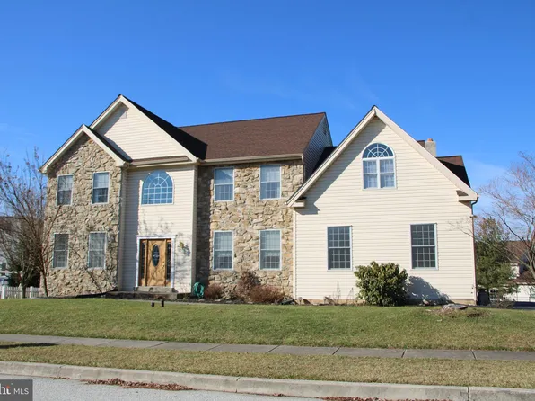 1010 Arcola Glenn Dr, Collegeville, PA 19426