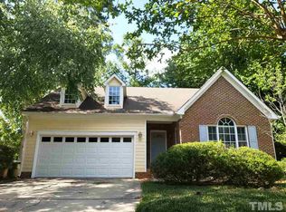 101 Mariposa Dr, Cary, NC 27513