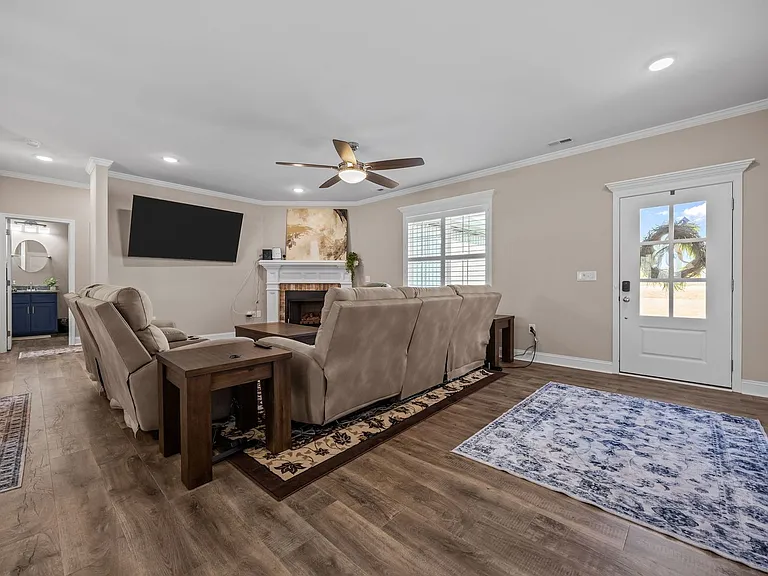 244 Hazelwood Rd — Photo 5