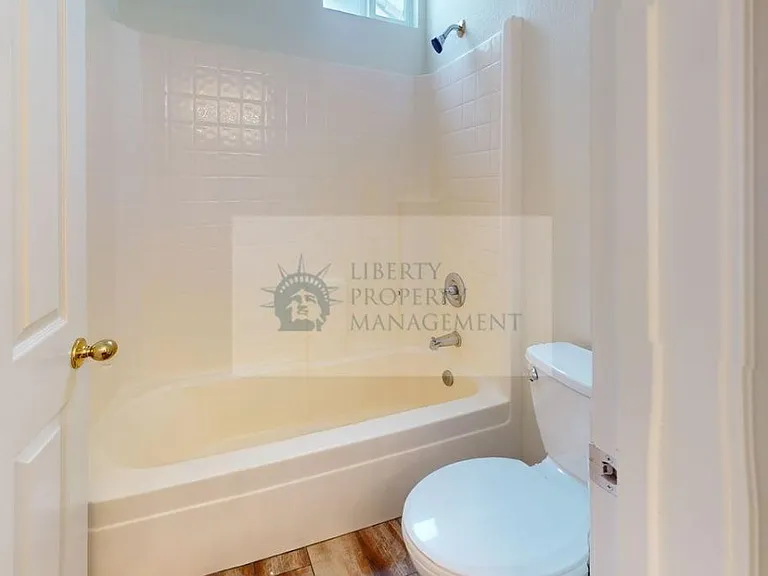 3404 Lovotti Ct — Photo 20