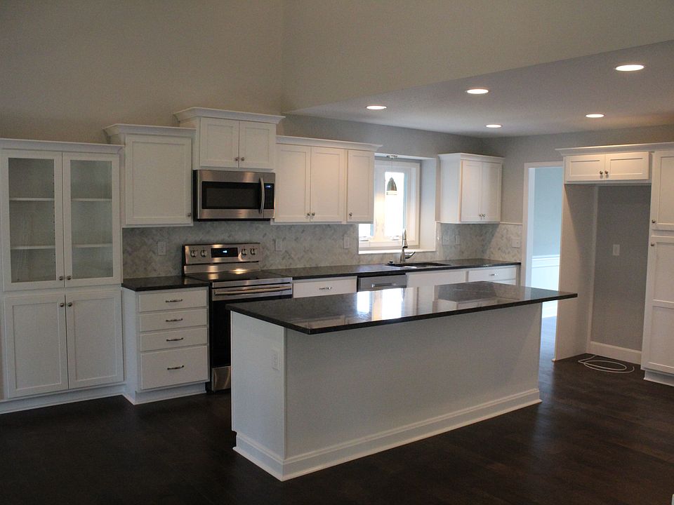 Large Island and Granite