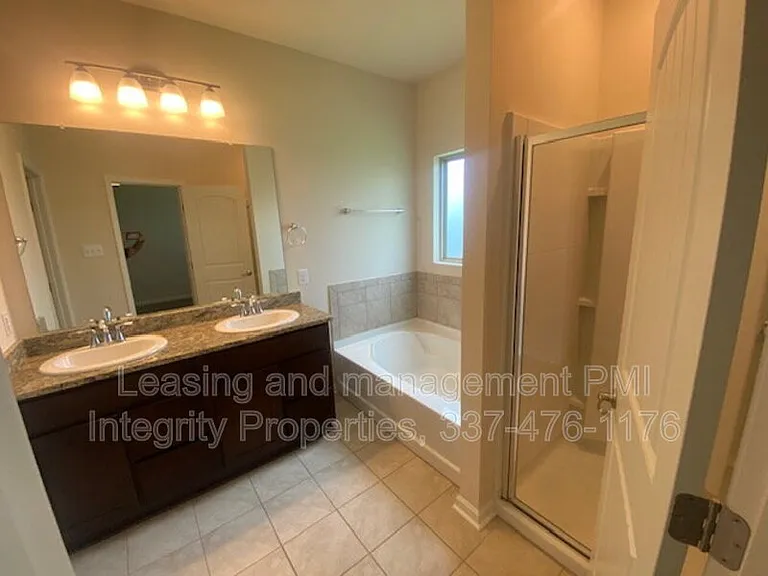 121 Rue Viansa — Photo 16
