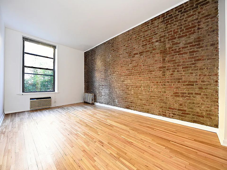 1st image of 405 W 21st St APT 1RE