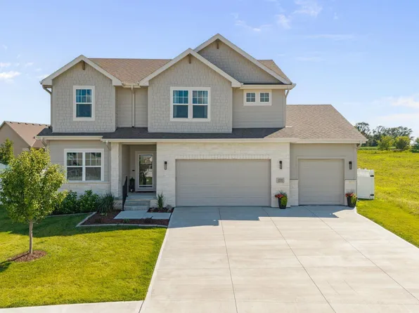 18483 Prestwick Ave, Omaha, NE 68136