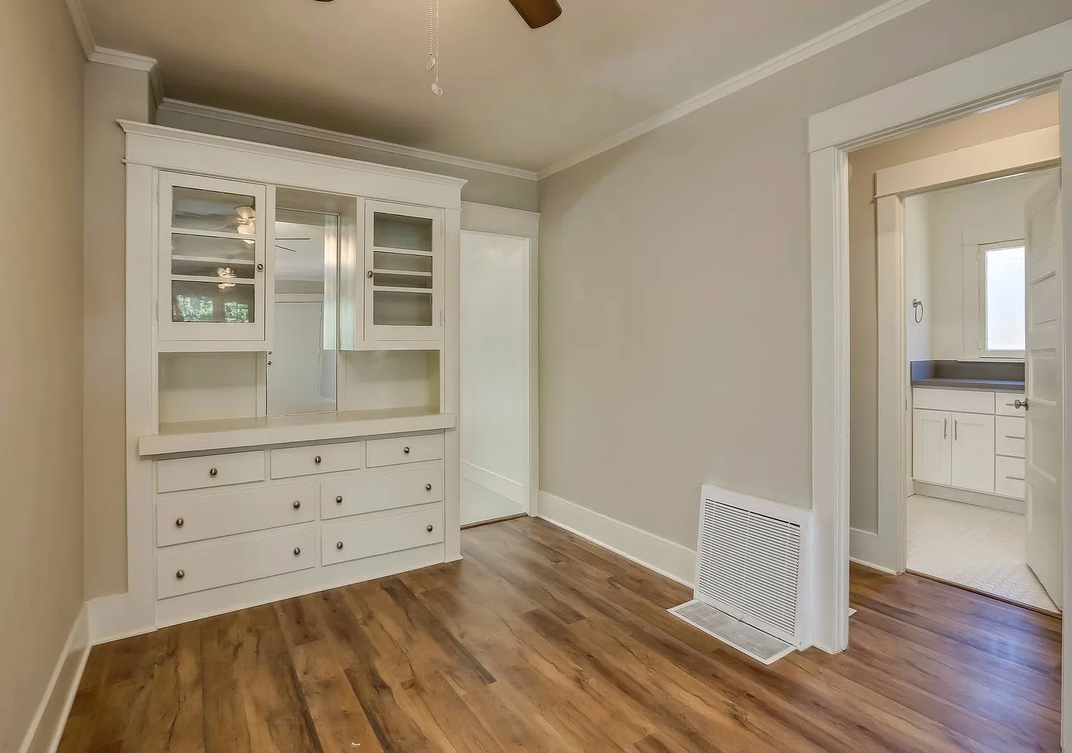 Remodeled House In Hollywood — Photo 4