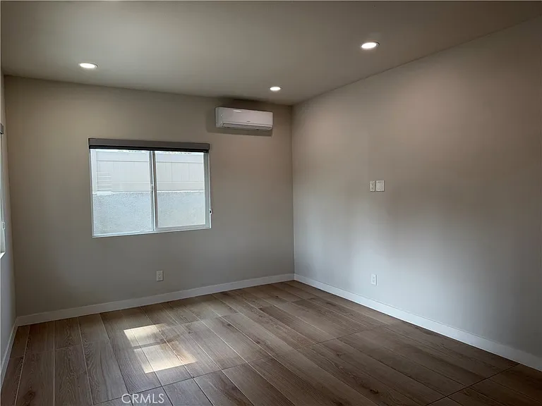 610 W Hollyvale St — Photo 10