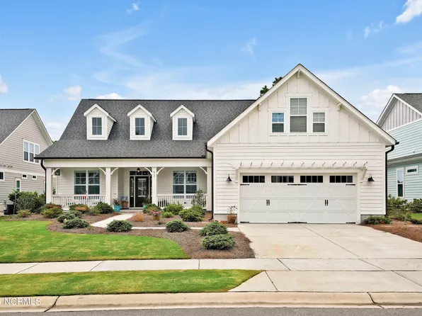 93 Bluenose Lane, Hampstead, NC 28443