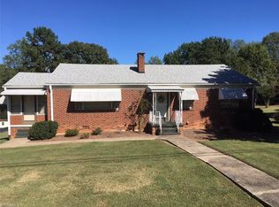 24 Edna St, Lexington, NC 27292