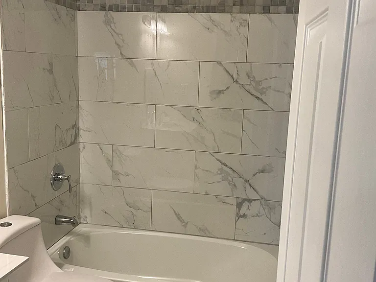475 Florence Ave — Photo 13