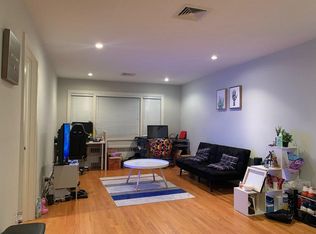 528 3rd St FLOOR 2, Palisades Park, NJ 07650