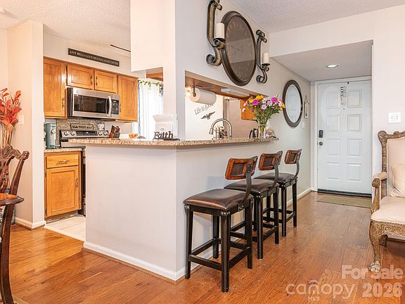 4th image of 7200 Winery Ln