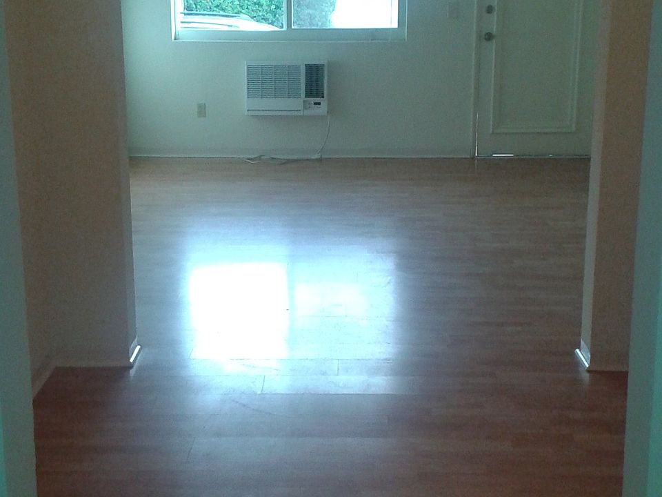 1st image of 6901 Indian Creek Dr APT 17