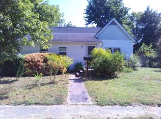 (Undisclosed Address), Carterville, IL 62918