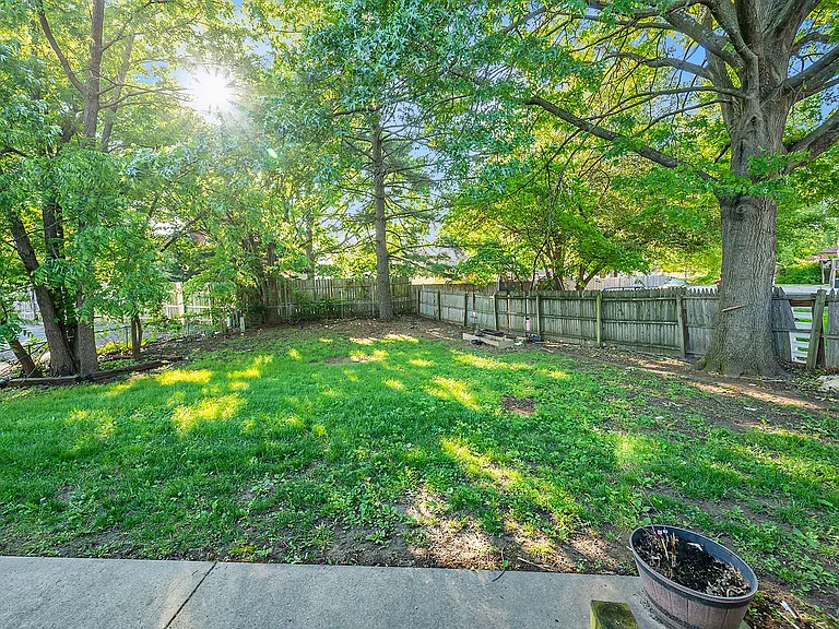 2833 Tepee Ave — Photo 16