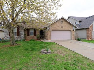4642 S Elizabeth Dr, Springfield, MO 65810