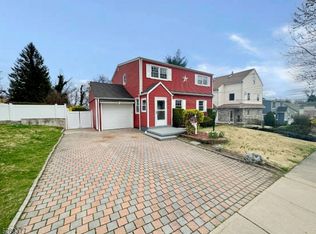 20 Beverly Hill Rd, Clifton, NJ 07012