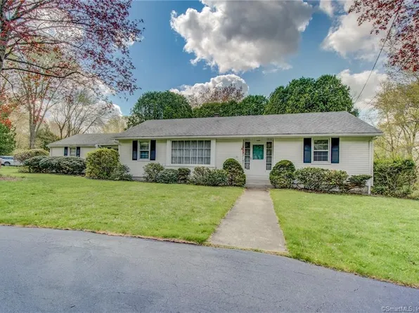 21 Cuprak Road, Norwich, CT 06360