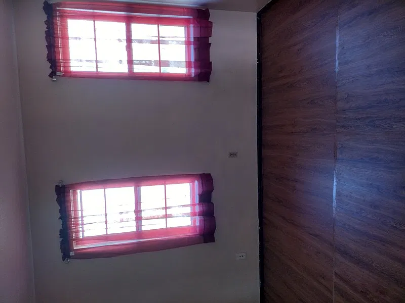 Kirk Town 11619A Food Lane — Photo 4