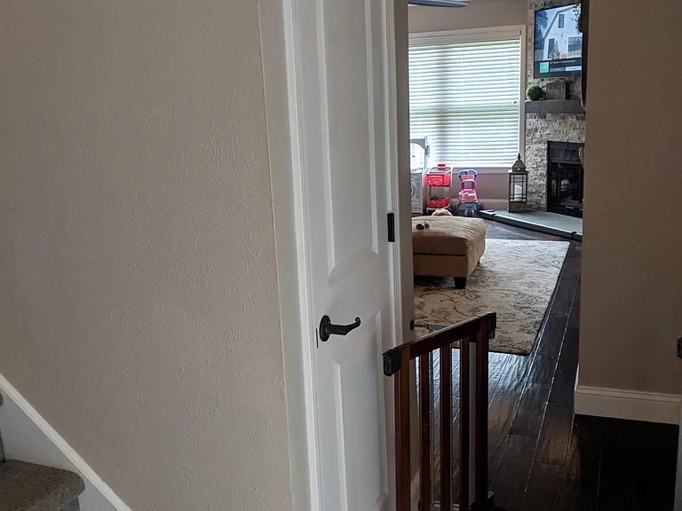 21 Surrey Hill Dr — Photo 4