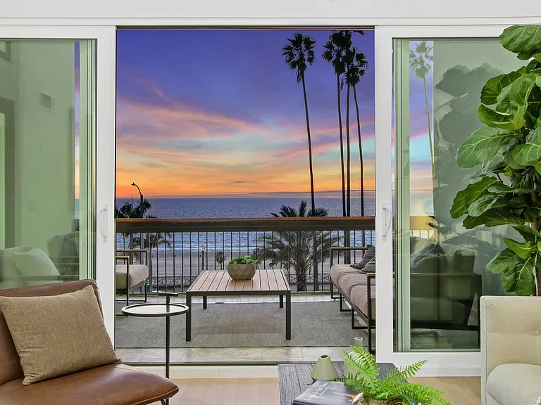1025 Ocean Avenue — Photo 24