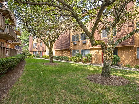 4th image of 197 Bridge St APT 5