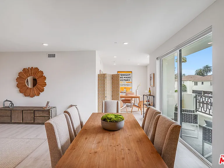 1021 S Shenandoah St #501 — Photo 5