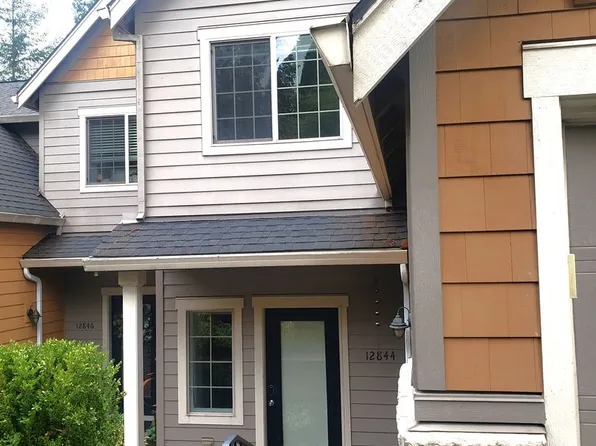 12844 Boones Ferry Rd, Lake Oswego, OR 97035