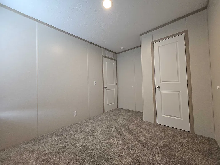 29800 Guilford Cir #151 — Photo 27